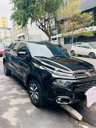 FIAT TORO 1.8 16V EVO FLEX FREEDOM AT6 FIAT TORO 1.8 16V EVO FLEX FREEDOM AT6
